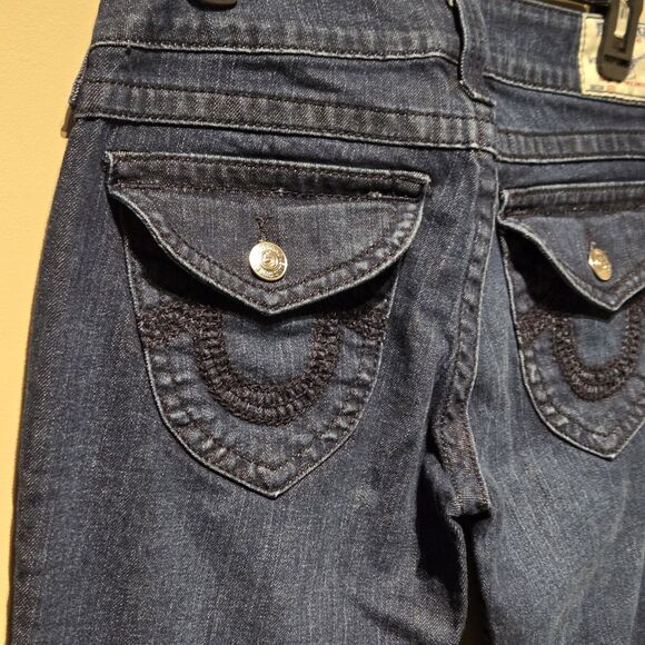 True Religion Twisted Seam Low Rise Dark Wash Flare Jeans Size 29 - Picture 4 of 9